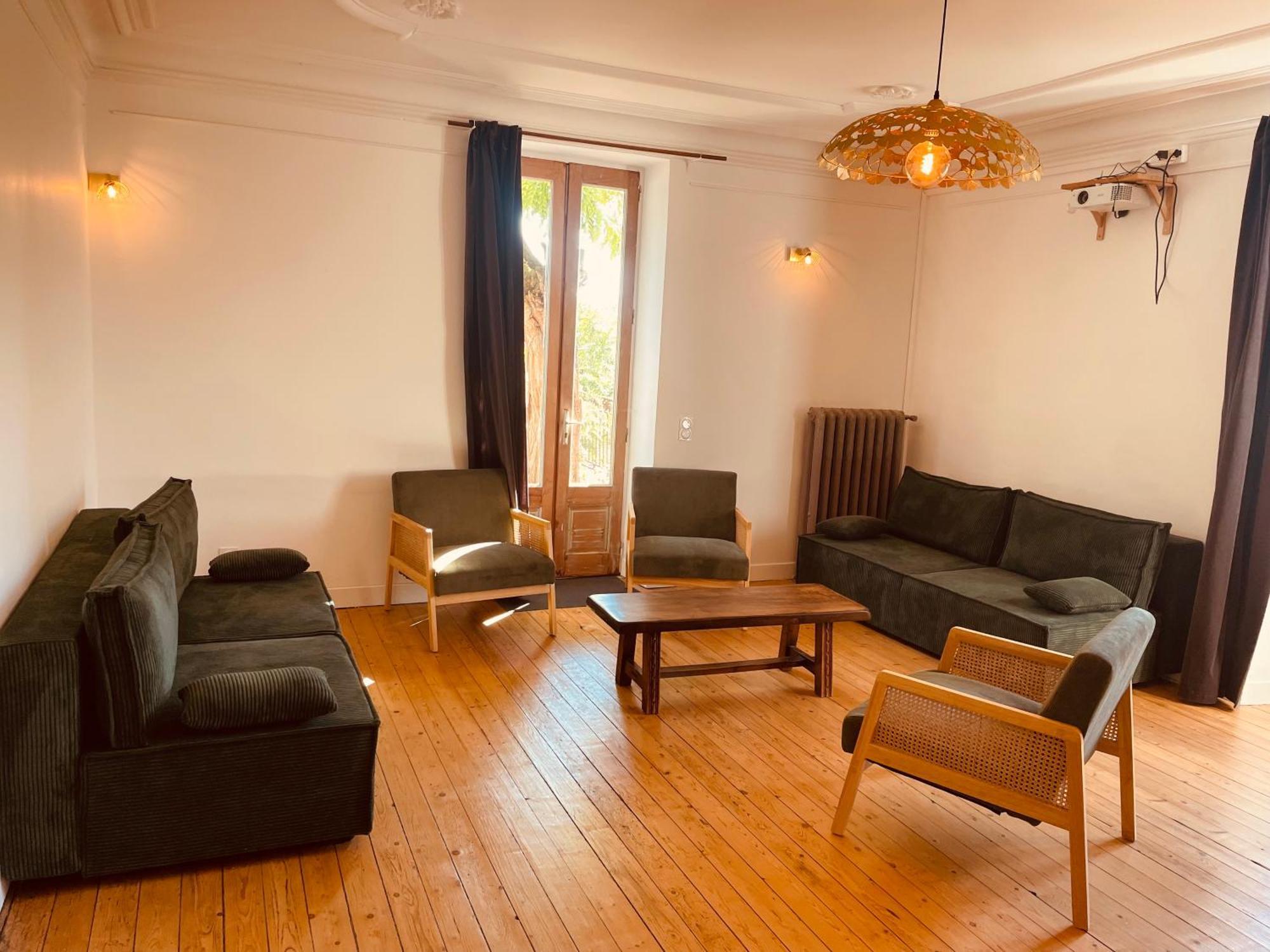 Maison De Famille Et D'Ami-E-S Valady Esterno foto